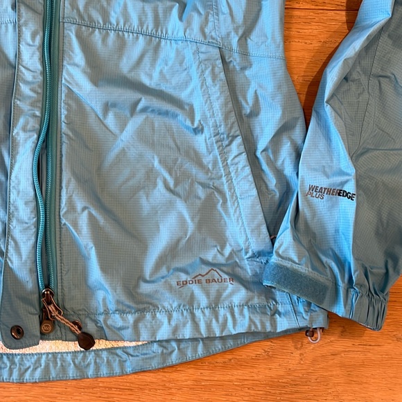 Eddie Bauer 365 Weather Edge Plus Medium Waterproof Breathable Technology - Picture 3 of 7